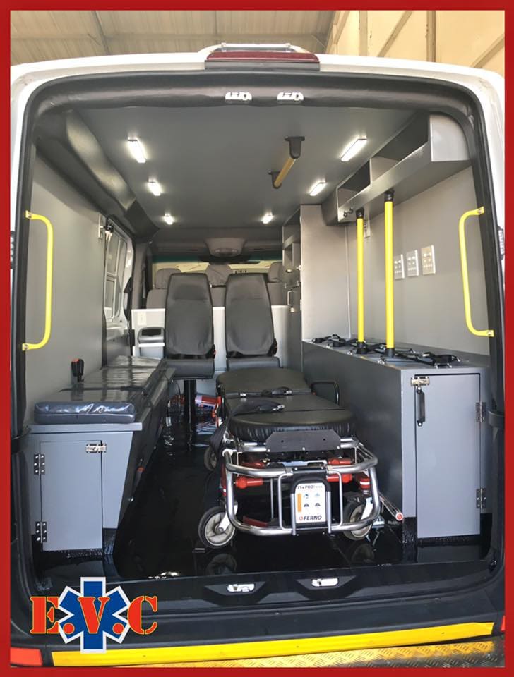 <h1>Mercedes-Benz Sprinter 4 x 4 Ambulance</h1>