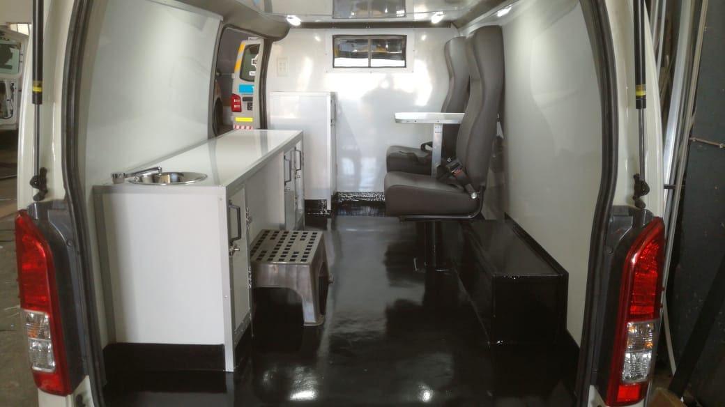 <h1>Short Wheel Base Toyota Quantum Clinic</h1>
